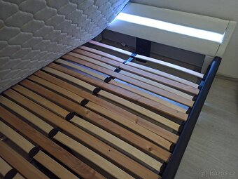 Postel 140x200 Led osvětlení - 4
