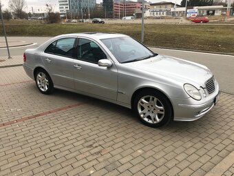 Mercedes-Benz Třídy E 320 CDi 165kW 4 MATIC - 4