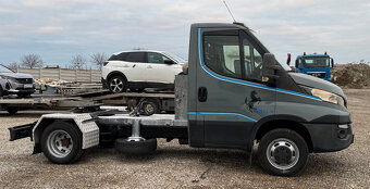 Iveco Daily mini ťahač - 4