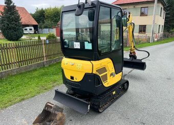 Minibagr Yanmar SV16 - 4