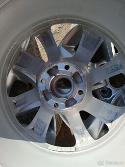 Opel Corsa F - originál alu 6,5x16 et38 - 4