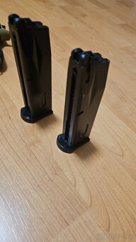 Airsoft M9 A1 BB - 4