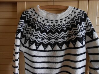 Dámské svetry - 4
