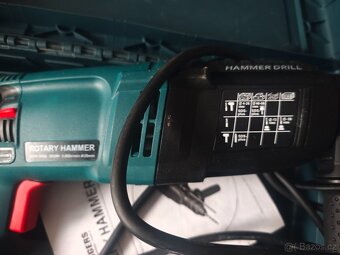 Příklepová vrtačka a bourací kladivo - 4