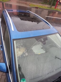 Volkswagen Touran R-Line - 4