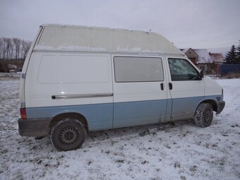 T4 2,5 75kw  5 míst - 4