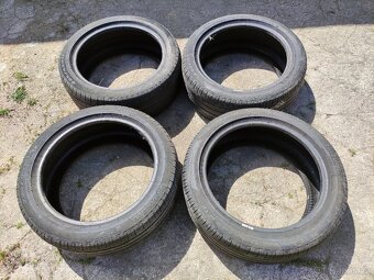 Pneu Pirelli 225/45 R17 na dojetí - 4