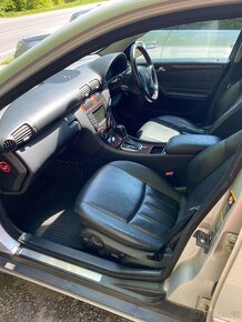 Mercedes Benz C 320 CDI - na náhradní díly - 4