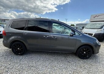 Volkswagen Sharan 2,0 DSG PANO LED 7MÍST ROZVODY nafta - 4