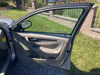 Volvo v70 - 4