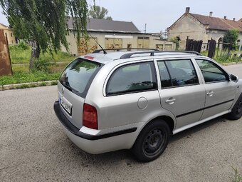 Škoda Octavia 1.6 75kw - 4