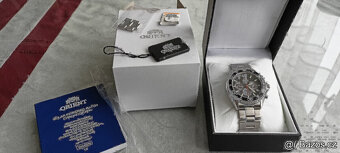 Orient Sports Solar RA-TX0202B10B,stopky,200m,safír.NOVÉ. - 4