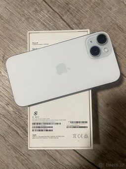 Iphone 15 - 128Gb 88% baterie - 4