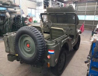 Nekaf M38A1 4x4 – vojenský kabriolet s duší historie - 4