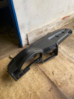 BMW e30 Touring 316i - motor 1.8 m40 - 4