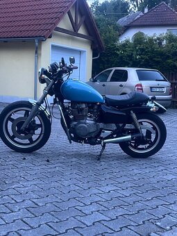 Honda cm400t - 4