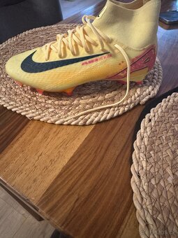 Kopačky Nike superfly velikost uk 5 - 4