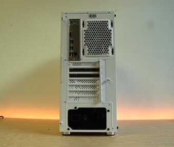 HERNÍ PC - Ryzen 5 5600, RTX 4060 8GB, 32GB RAM, SSD 1TB - 4