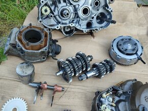 Aprilia 125 rotax 123 díly - 4