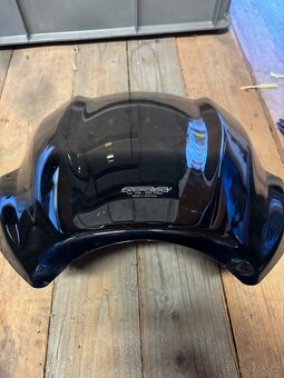 Plexisklo univerzální ( intruder M1800R ) - 4