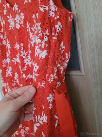 Dámské šaty - 4