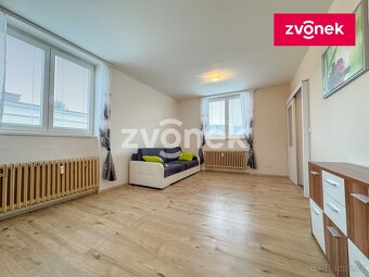 1+1 Zlín - Bartošova čtvrť, ul. Dřevnická, částečně vybavený - 4