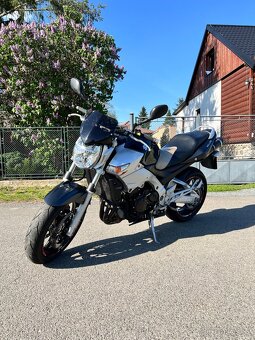 Suzuki GSR 600 2006 - 4