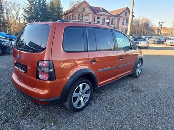 VW TOURAN CROSS 2.0TDI, 6 rychl., ALU, 191.000KM, FACELIFT - 4