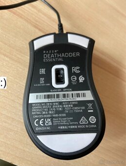 Myš RAZZER Deathadder essential - 4