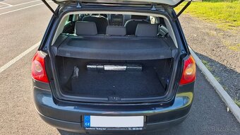 Volkswagen Golf V 1.6 FSI, 85 kW, r.v. 2009 - 4