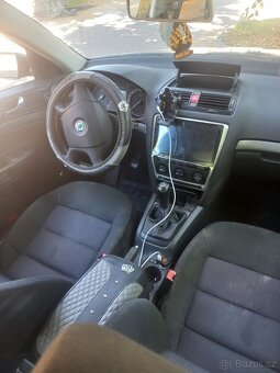 Skoda Octavia 2 1.9 tdi 77kw - 4