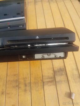 3×Playstation 3 na náhradní díly - 4