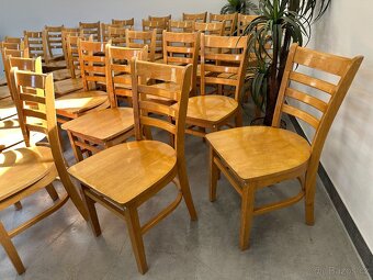 29kusů Masivní dřevěné židle do restaurace - 4
