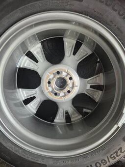 18" ALU Ford Kuga III + 225 60 18 letní - 4