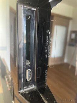 Monitor LG Flatron M2262DPM - 4