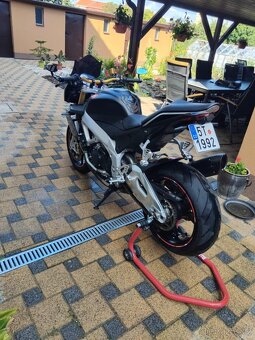 APRILIA TUONO V4R 1000 APRC - 4