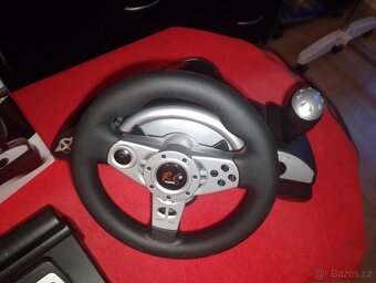 Herní volant - 4
