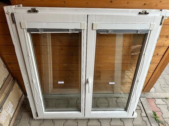 Dřevěná okna 125x125cm - 4