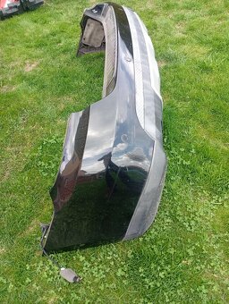 MERCEDES BENZ ML W164 ZADNÍ NÁRAZNÍK PĚKNÝ VČ. PAR. ČIDEL - 4