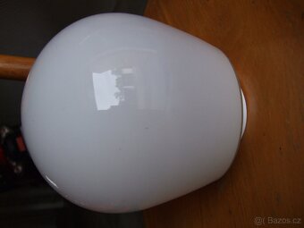 SKLENĚNÁ STÍNIDLA - 4