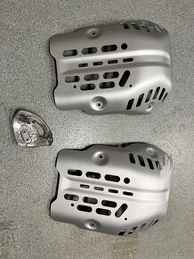 Yamaha TENERE 700, šusplech originál, kryt motoru - 4