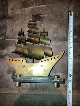 Prodám starou lampu a lod - 4