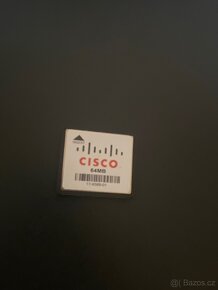 Cisco 1841 modulal router - 4