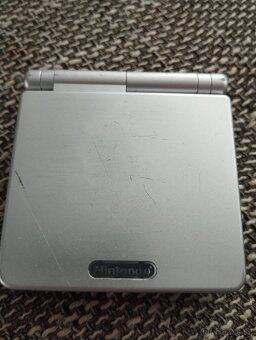 Gameboy Advanced SP - 4