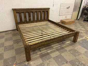 Postel z trámů 180 x 200 - Nová - 4