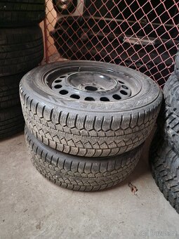 Good Year Eagle 225/60 R18 - 4