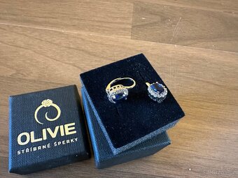 Stříbrné visací náušnice Blue od Olivie (nové) - 4