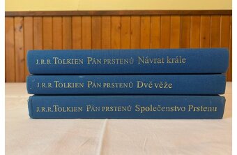 Knižní triologie "Pán prstenů" - 4