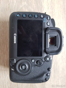 Canon eos 5D mark III - 4