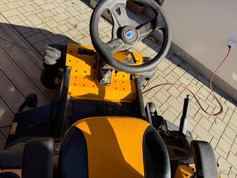 Zahradní traktor - 4